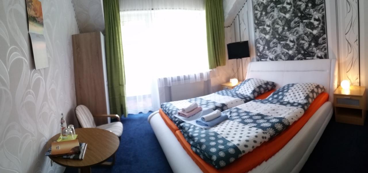 Hotel-Pension Dressel Warmensteinach Exteriör bild